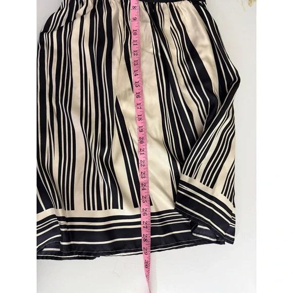 Corey Lynn Calter Striped Strapless Dress Black White Silk Size 4 Knee Length - Picture 7 of 7